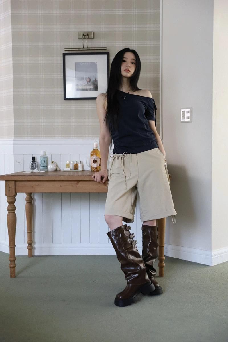 Ribbon Nylon Bermuda Pants