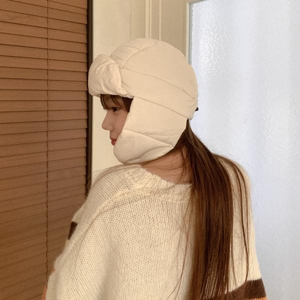 Deromie padded trooper hat