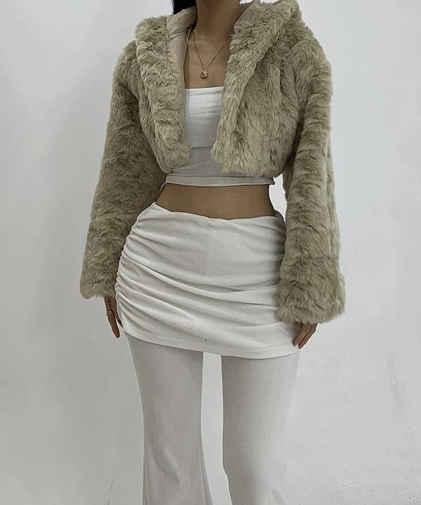 K Daily Unique Year-End Party Look Bolero Crop Hooded Fur Jacket