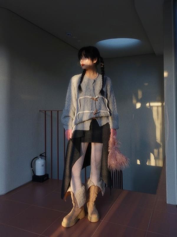 UNBALANCE CUTTING SKIRT