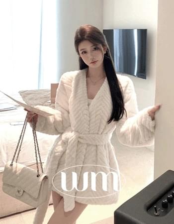 Robe Fur Belt Jacket