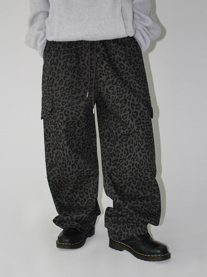 LEOPARD CARGO PT (brown / charcoal)