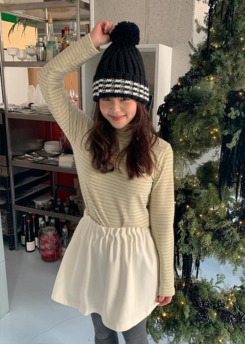 Tweety Stripe Fleece-lined Turtleneck T-shirt