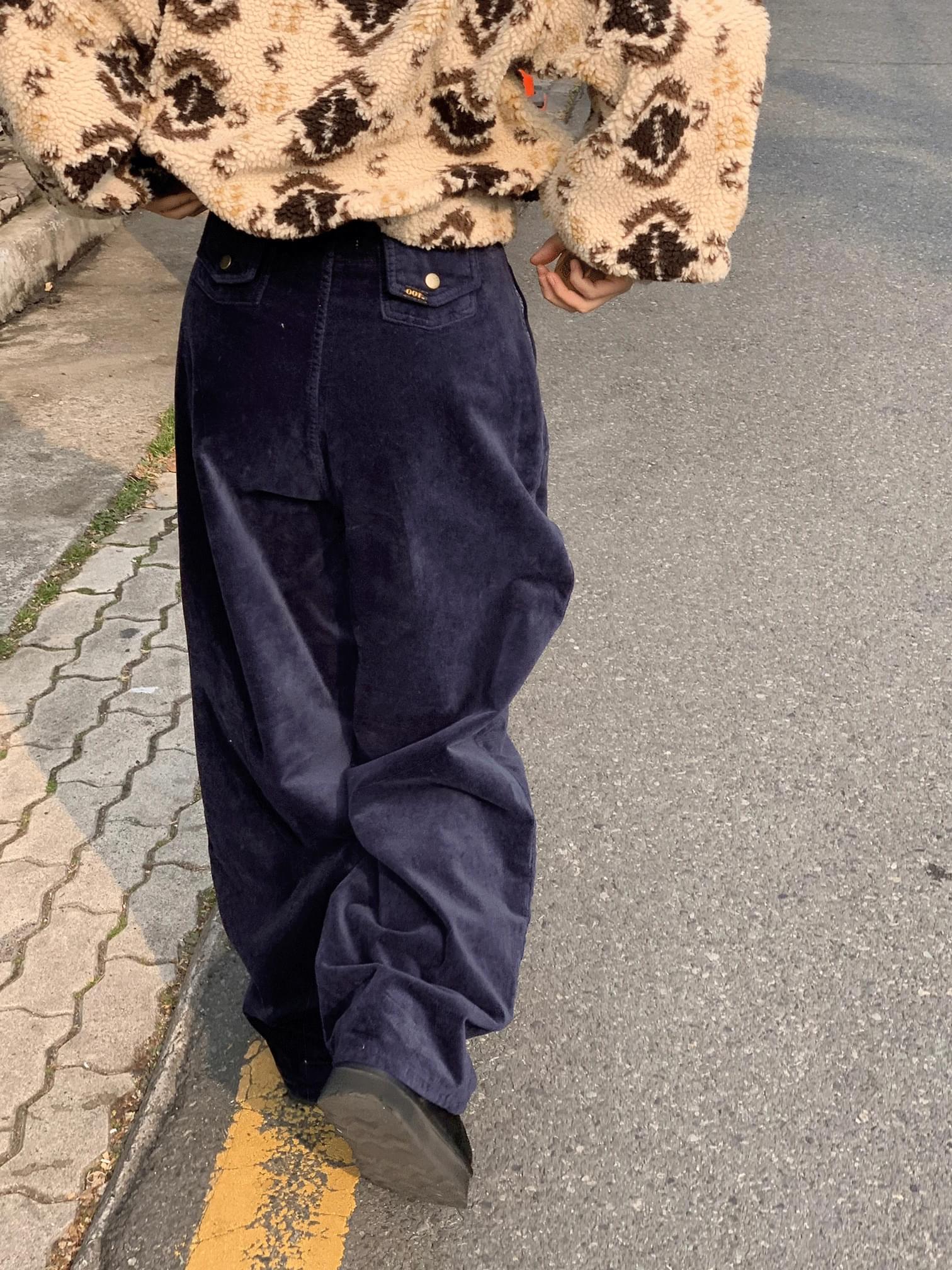 velvet pocket pants
