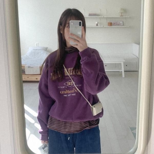 Kizen Woolen Lettering Sweatshirt