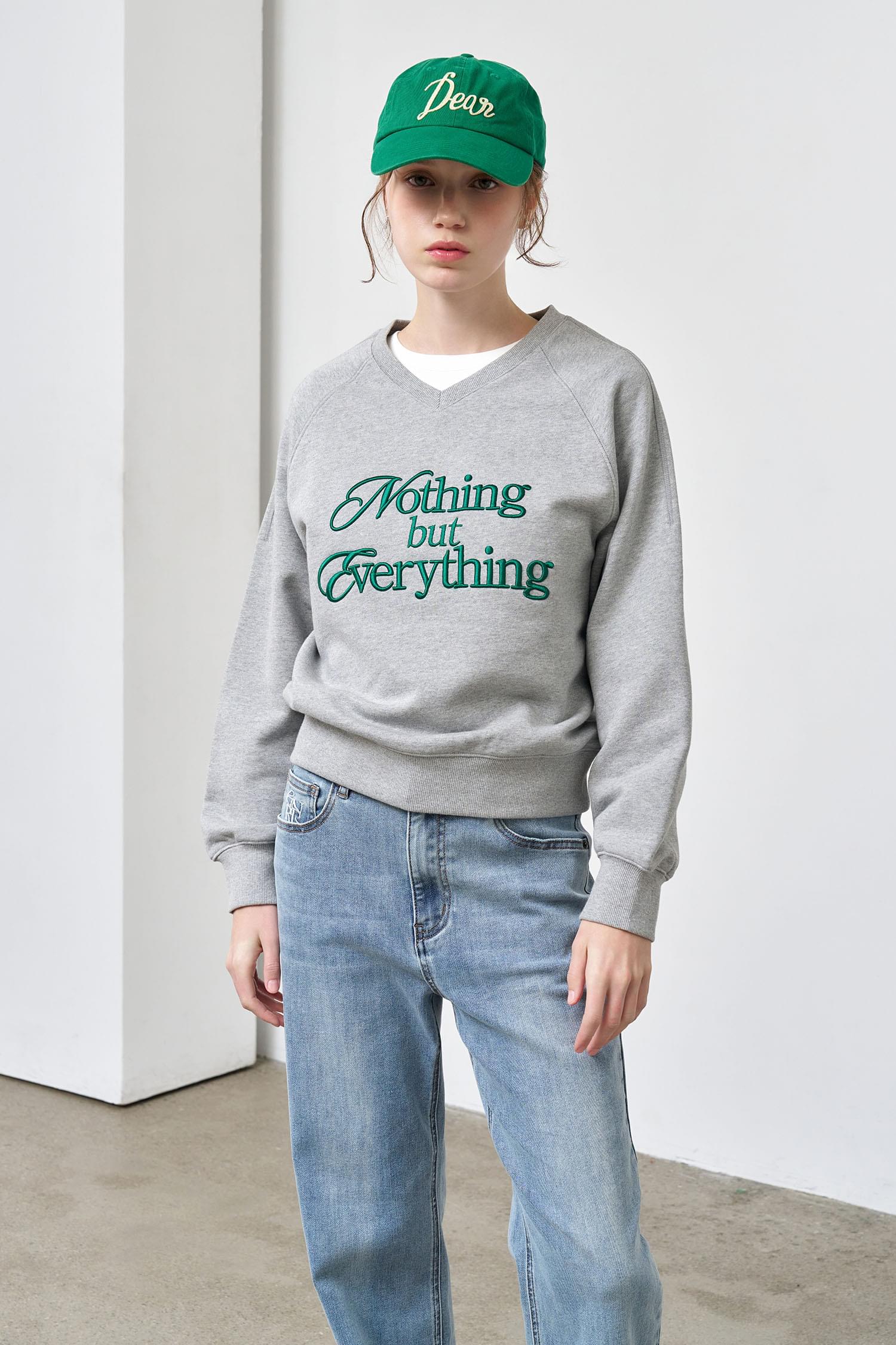 WOMAN V-Neck lettering Sweatshirt
