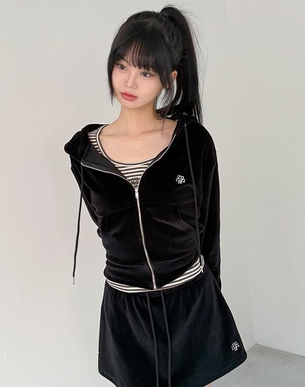 ジップアップ