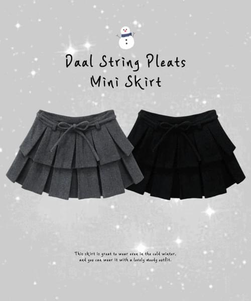 Daal Wool String Pleated Mini Skirt