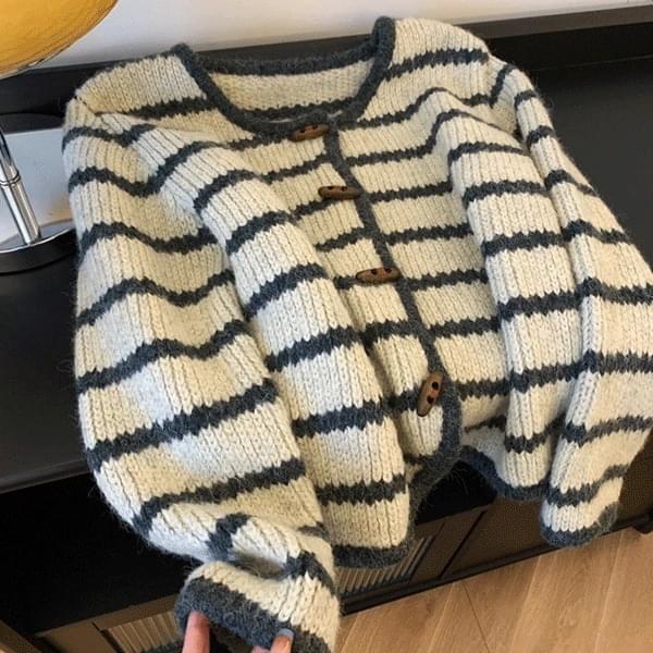 Toran Stripe Tteokbokki Knitwear Cardigan 开襟衫