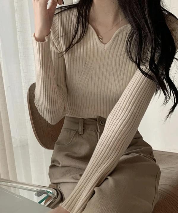 HALIB Minimal V- V-Neck Slim Knitwear 