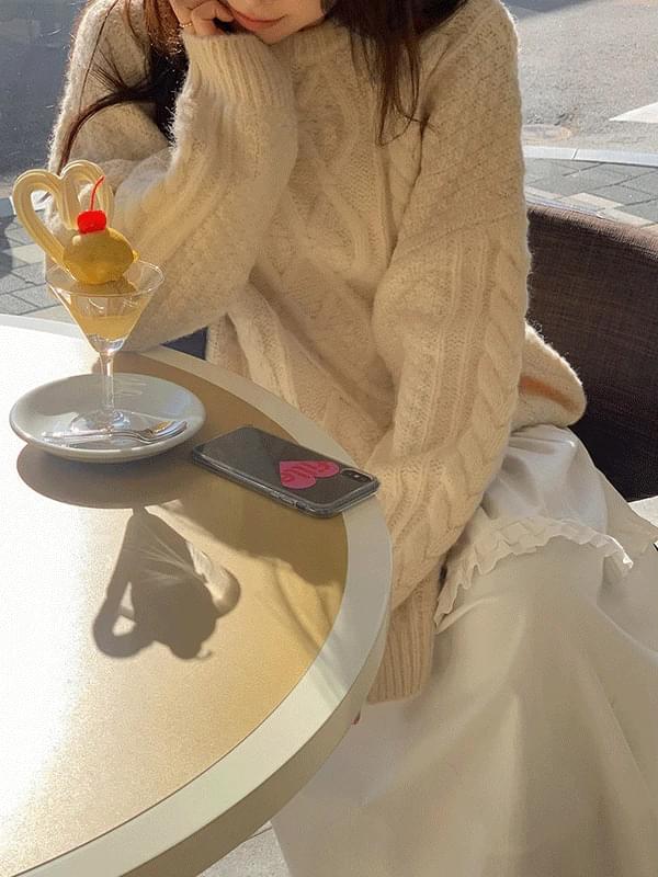 Dummy Winter Wool Round Neck Twisted Cable Knitwear 