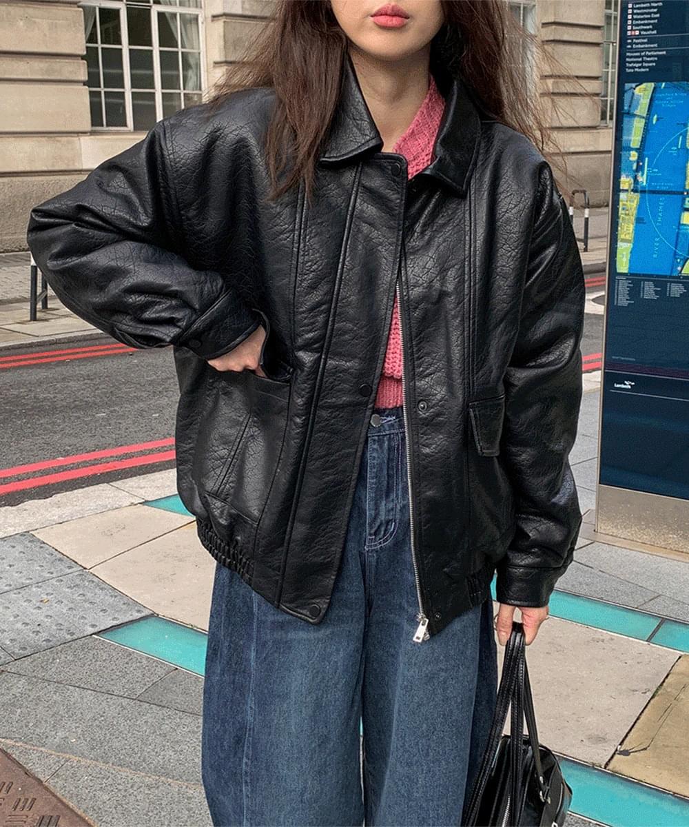 Vegan leather jacket Jacket crack collar pocket Split banding snap button outer Loose-fit vintage casual daily look 1COL