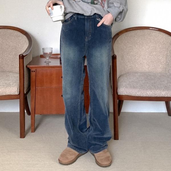 Demis Fleece-lined Wide Denim Pants