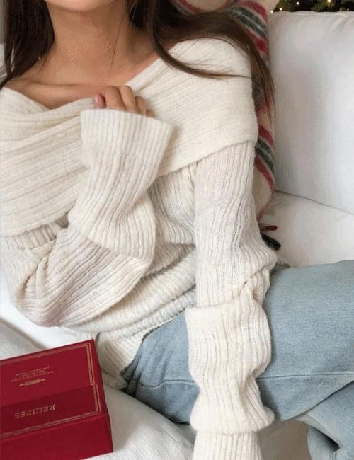 Glue Off Shoulder Knitwear