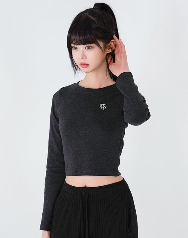 Slim fit crop long sleeve t-shirt