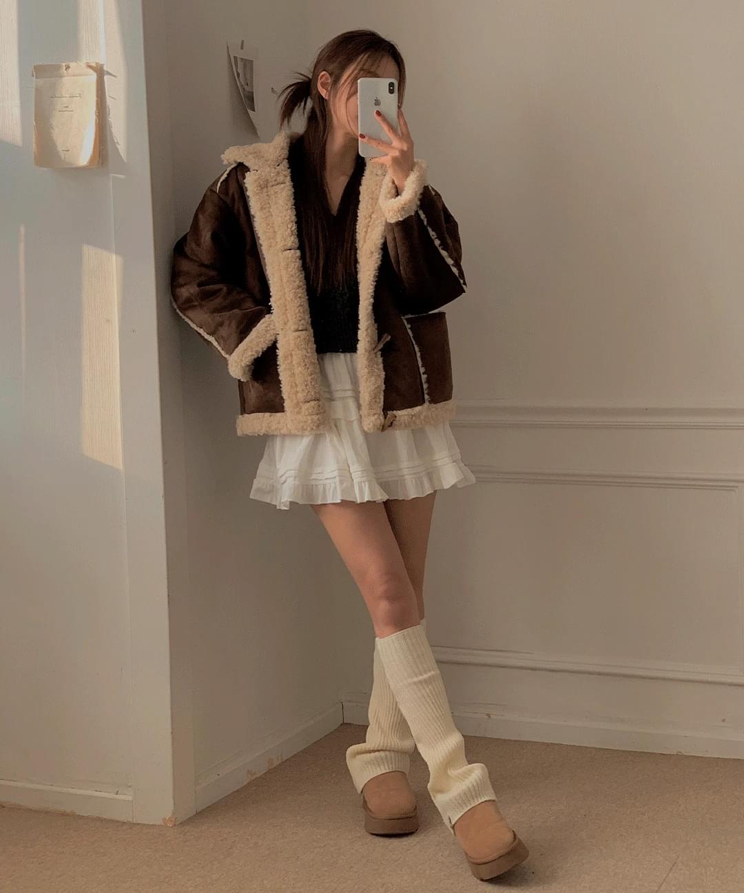 Cherry Velvet Cancan Suede Pleated Pleated Mini Skirt 裙子