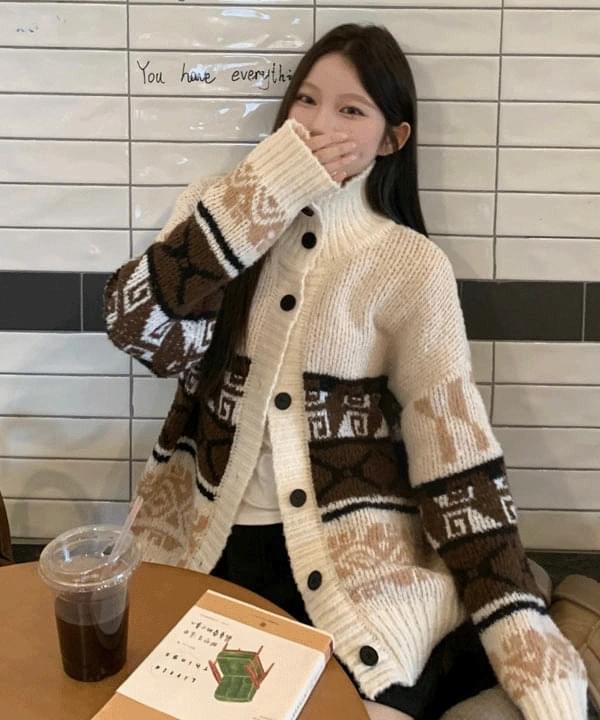 Heild Ethnic Pattern High Neck Cardigan