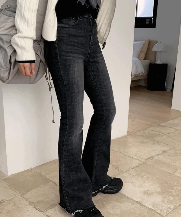 Teeth Gradient Hem Cut Spandex Slim Fit Long Flared Jeans Denim Pants 1 color