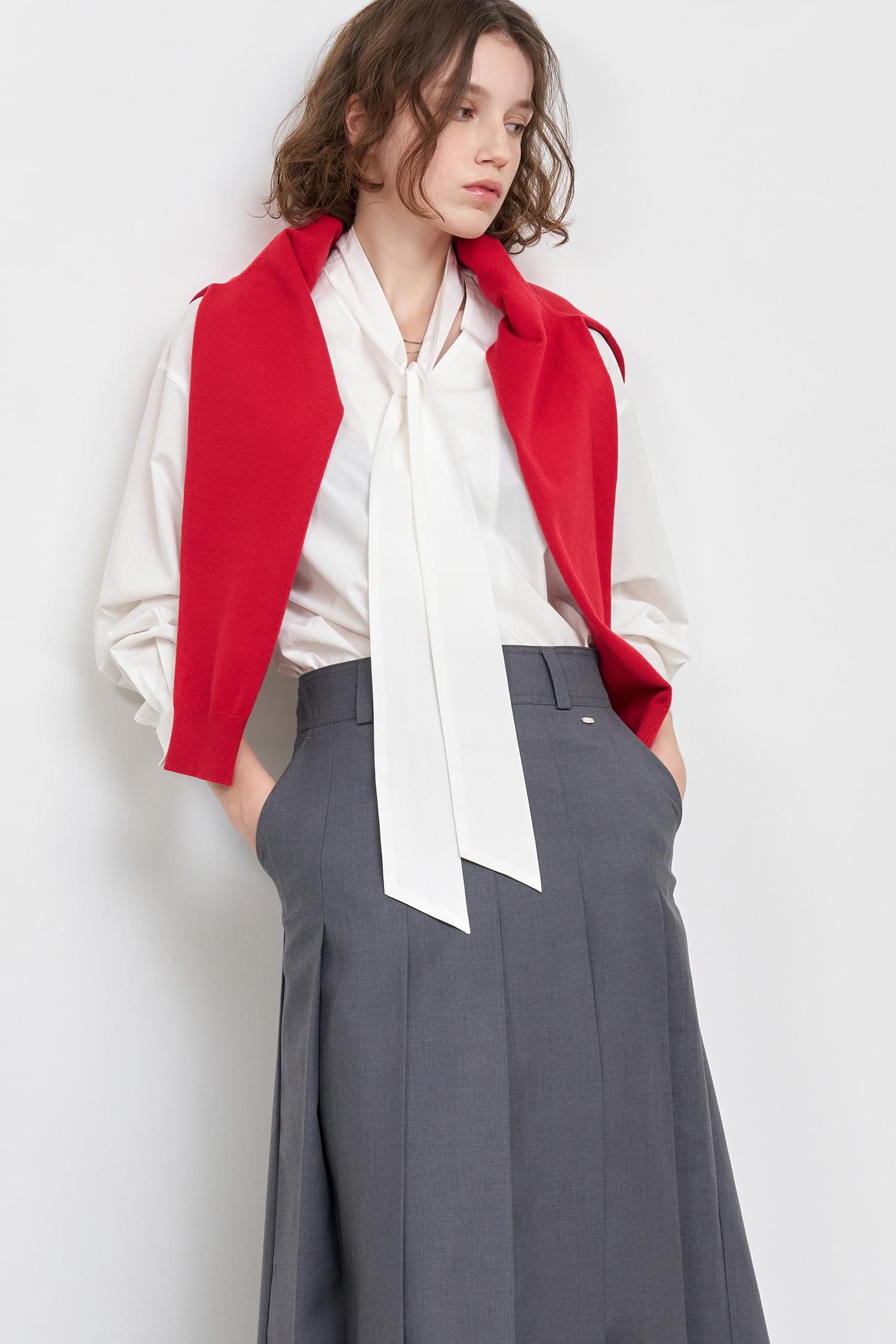 WOMAN Loose-fit tie V-Neck shirt