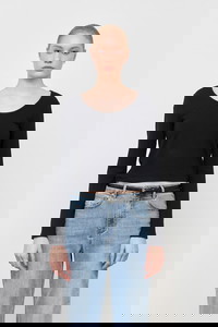 WOMAN Slim U-neck Long Sleeve Tee