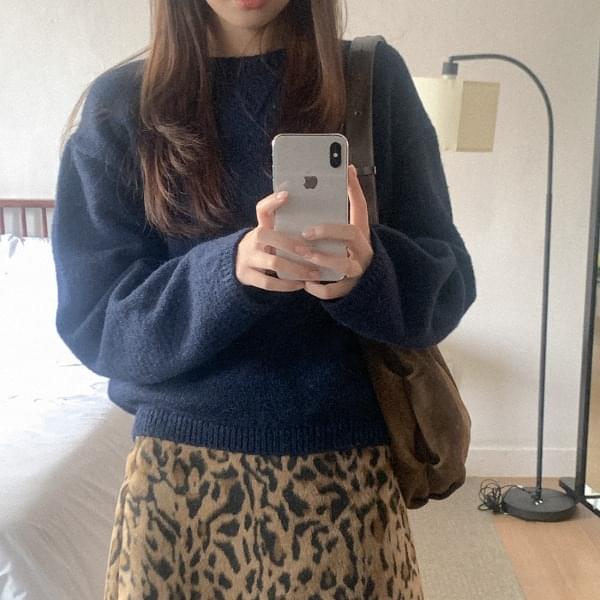 Riveting Wool Round Knitwear