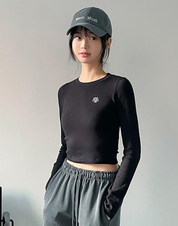 Slim fit crop long sleeve t-shirt