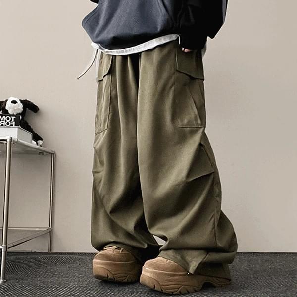 Luing knee shirring string cargo wide pants