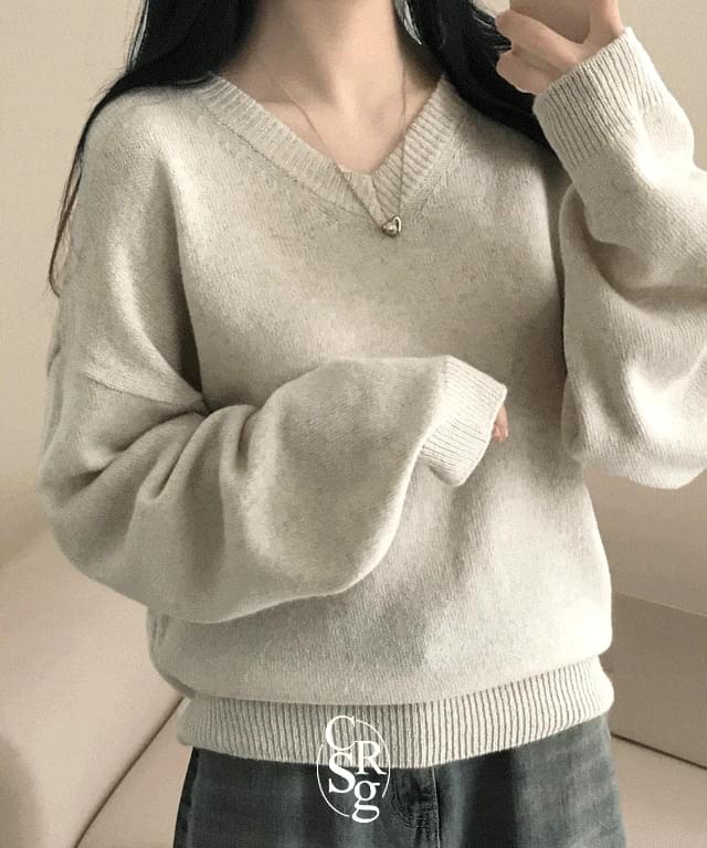 Lye Loose-fit V-Neck Knitwear 