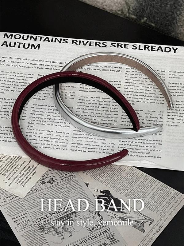 Yuna Glossy Leather Headband