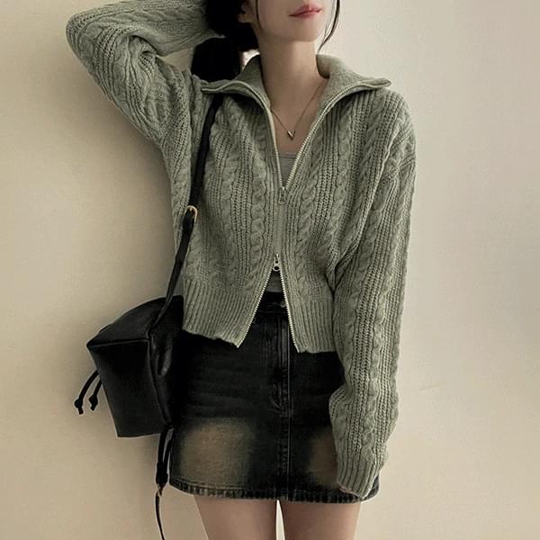 Twisted Knitwear Zip-up