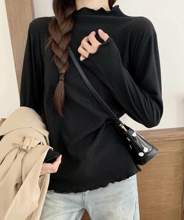 Layup Frill Half Neck Basic T-Shirt