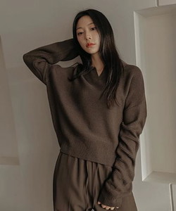 Ascent loose waffle open collar knit