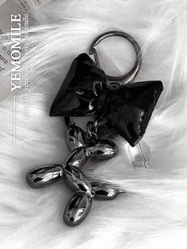 Kitsch High Teen Puppy Keyring