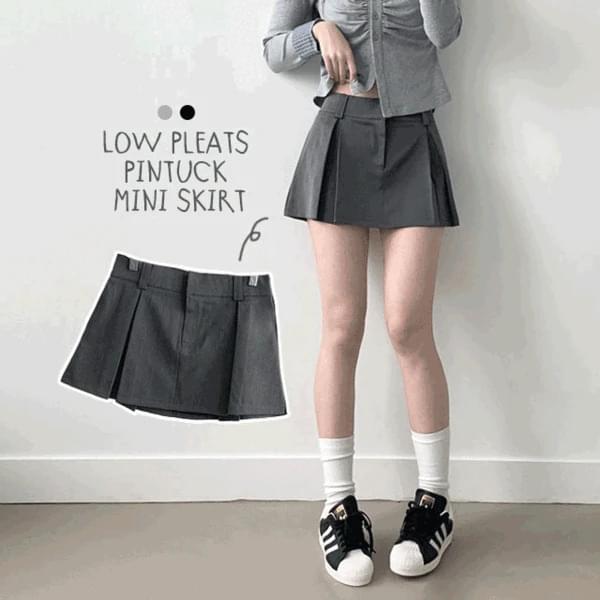 Ore Tupin Tuck Pleated Front Zipper Short Mini Skirt