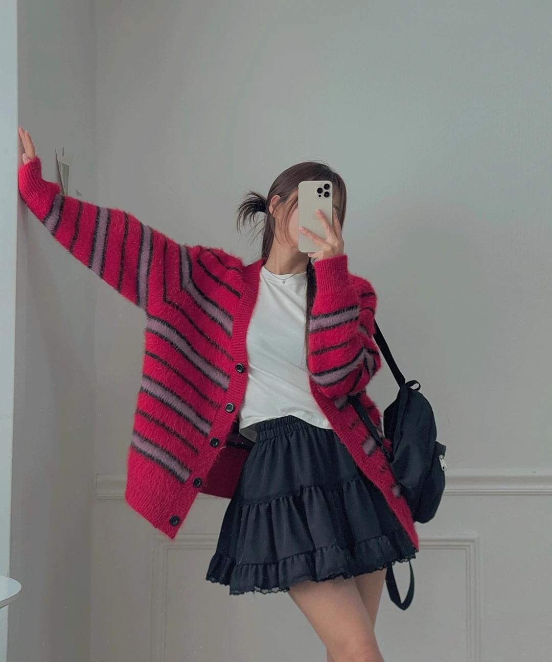Butter Striped Overfit V-Neck Boxy Long Cardigan