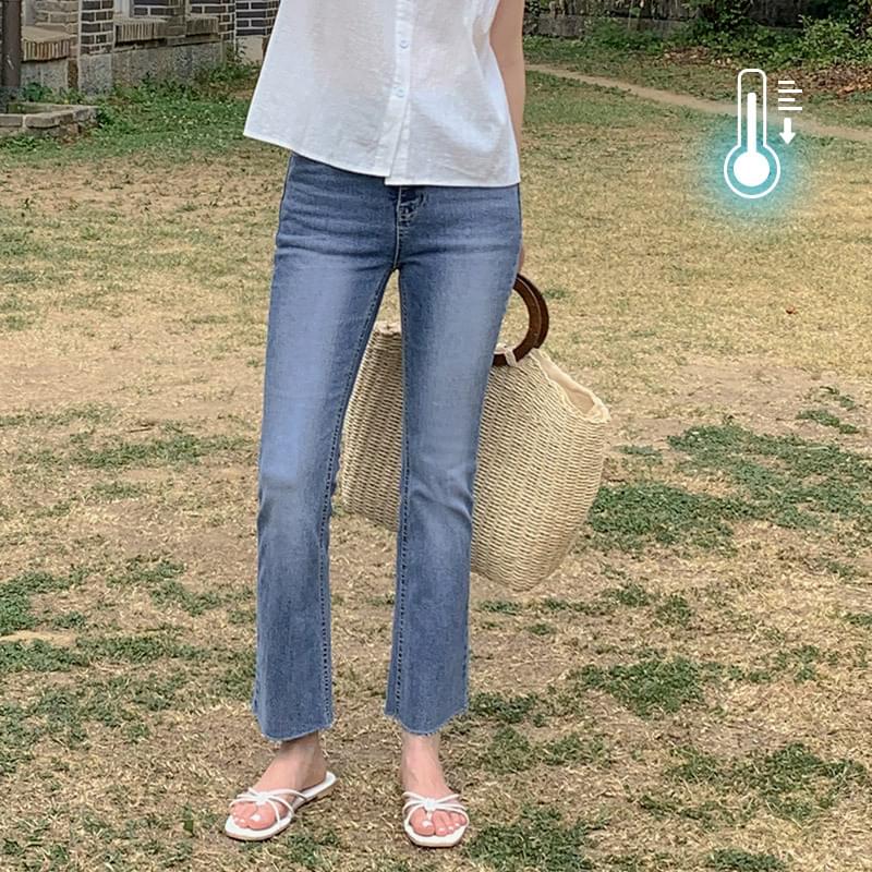 Recoin cutting semi Flared denim pants
