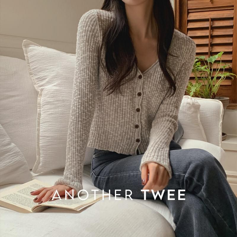 Toppin Ribbed V- V-Neck Cardigan 开襟衫