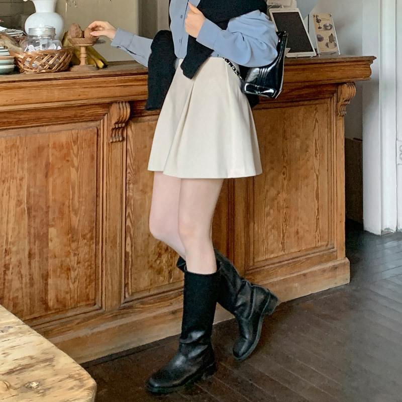 Roed Wool Pin Tuck A-Line Mini Skirt