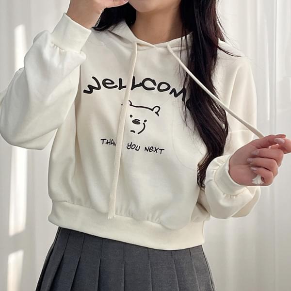 Cute❤ Welcome Bear Crop Hoodie