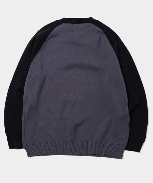 Raglan Thumb Lettering Logo Graphic Overfit Long Sleeve Knitwear