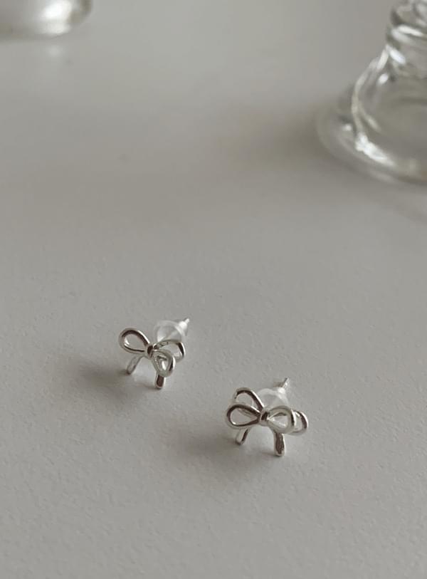 Noang Ribbon Mini Earrings 耳环