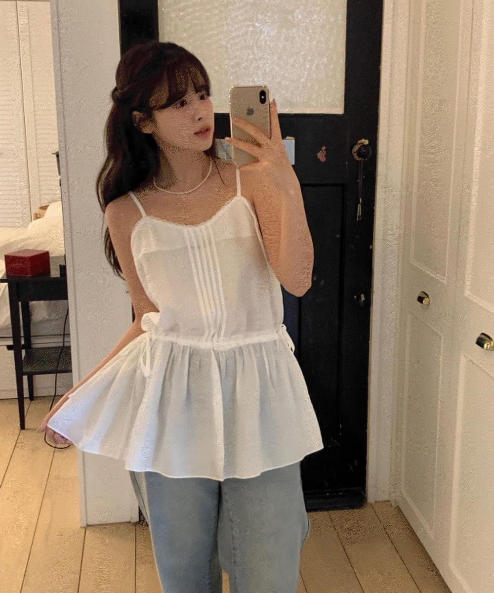 Spring Spring Pin Tuck Sleeveless Blouse