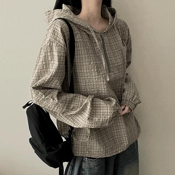 Mecker bottom string check anorak hood