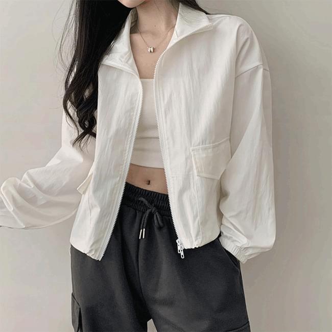 Romyu Anorak Two-Way Pocket String Semi-Crop Windbreaker Jacket