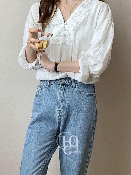 Innocent lace V-Neck blouse (Ships Today)