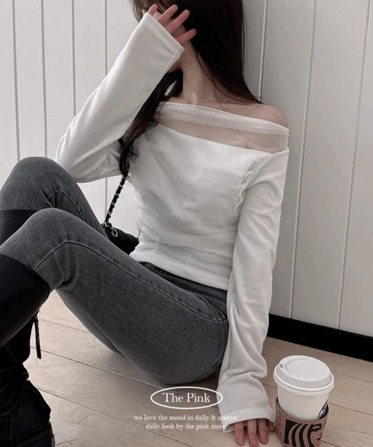 Zion Slim Fit Lace Shirring Drape Off Shoulder Long Sleeve T-Shirt