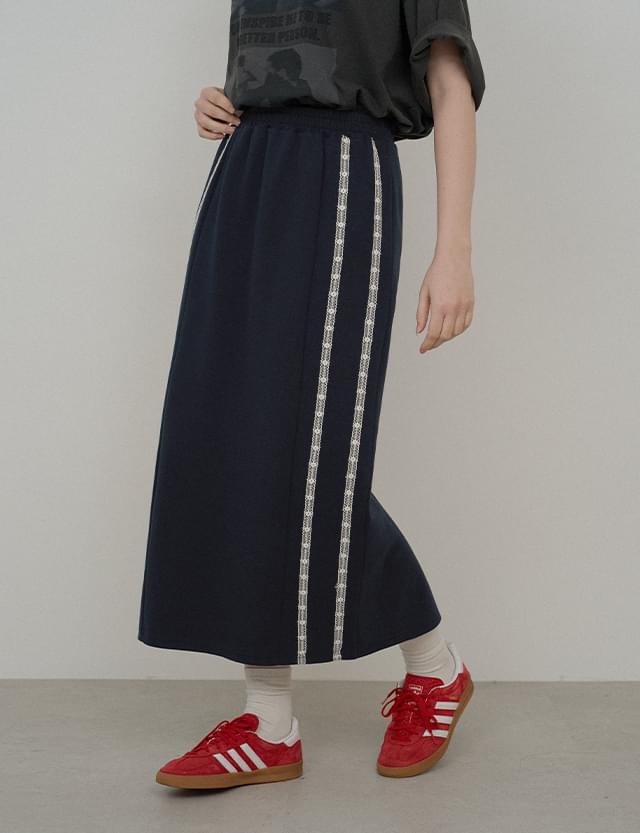 COMMI LACE POINT MAXI SKIRT 80640
