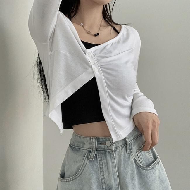 Shuhi shirring halterneck cropped sleeveless + cardigan set