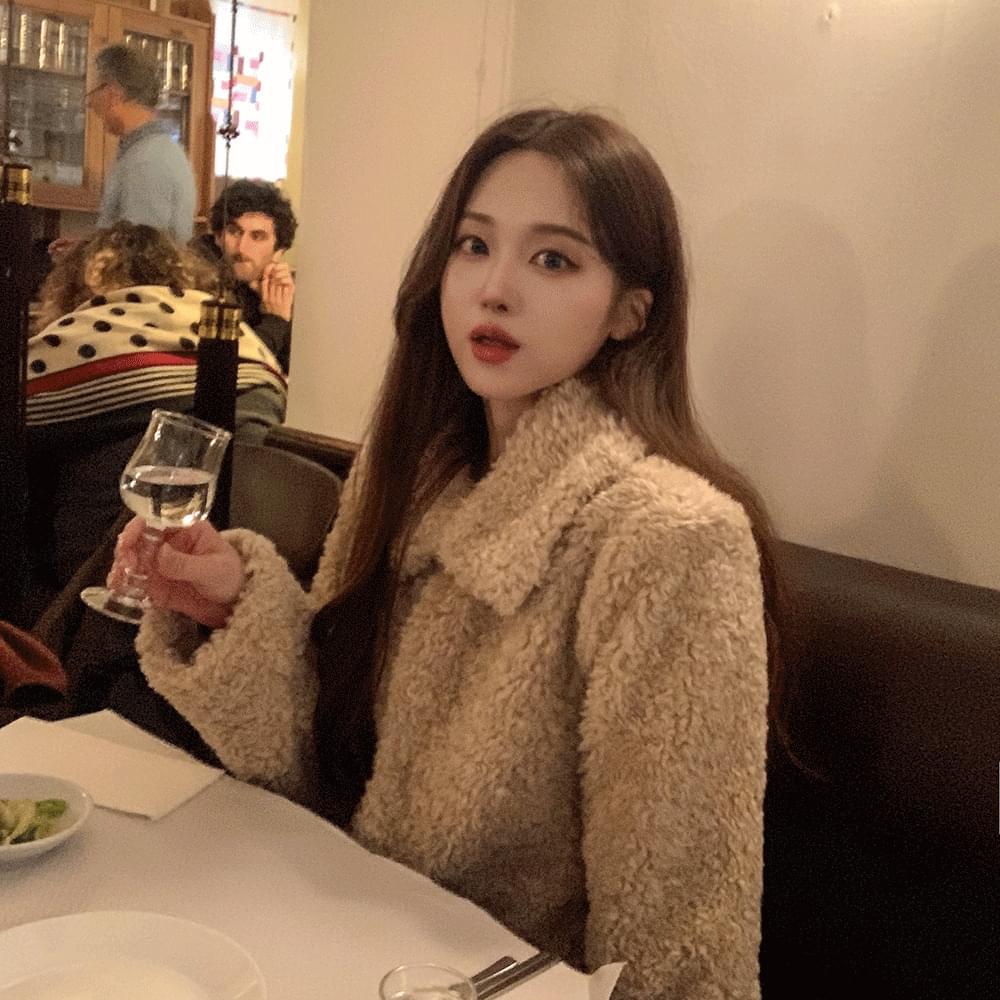 High-quality fur crop jacket, wool poggle collar, mink boucle hairy outer, short coat, year-end look, Christmas date look, opening look, freshman look, 4COL
