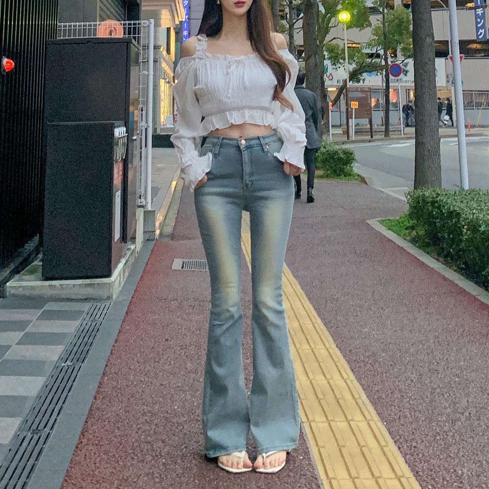 High-waisted, tight-fitting Spandex long Flared denim pants